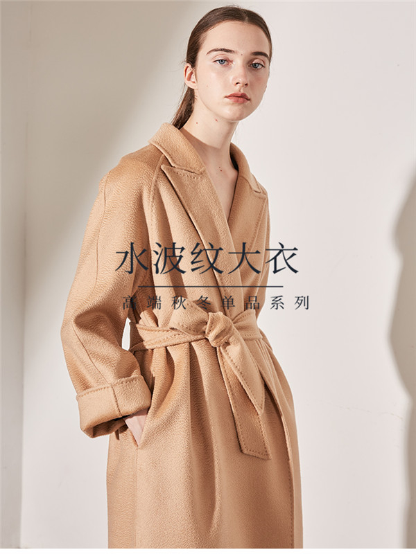 2021高端定制水波纹大衣品牌折扣大衣批发
